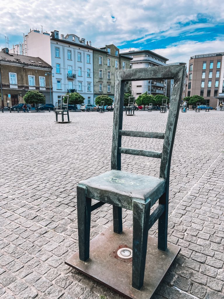Площадът на героите от гетото | 3 дни в Краков, Полша